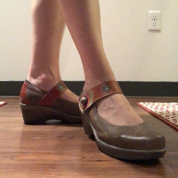 spring step mary janes